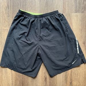 Nike Dri-Fit Lined Shorts - Large